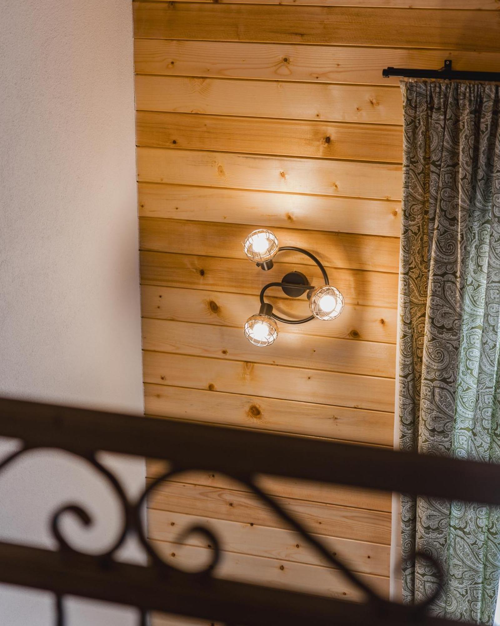 Mountain House Ivanovic Moticki Gaj 外观 照片