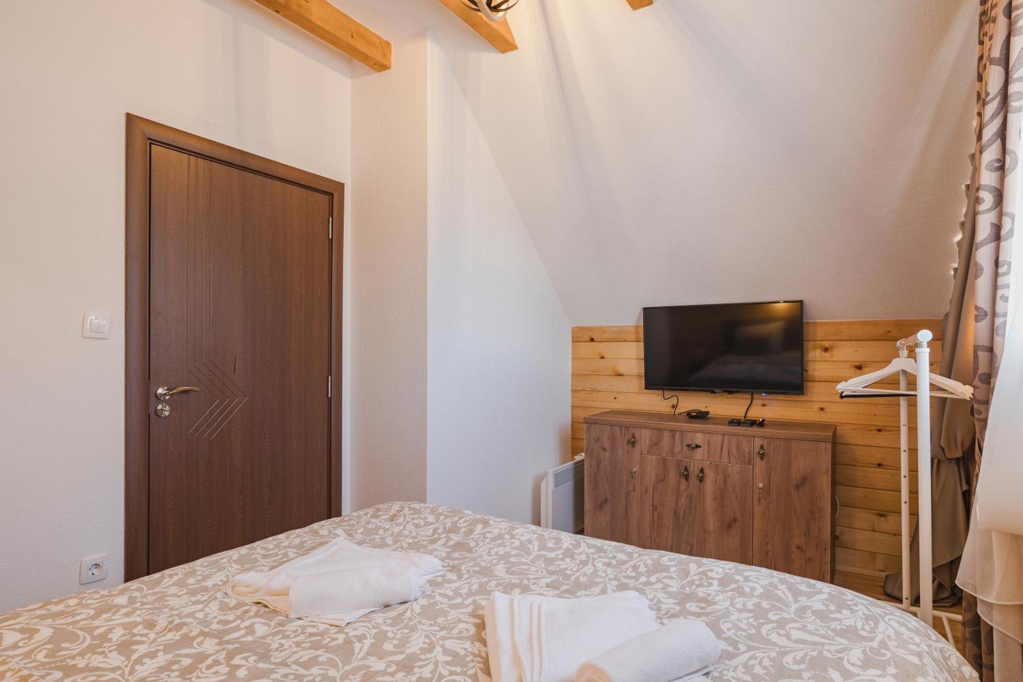 Mountain House Ivanovic Moticki Gaj 外观 照片